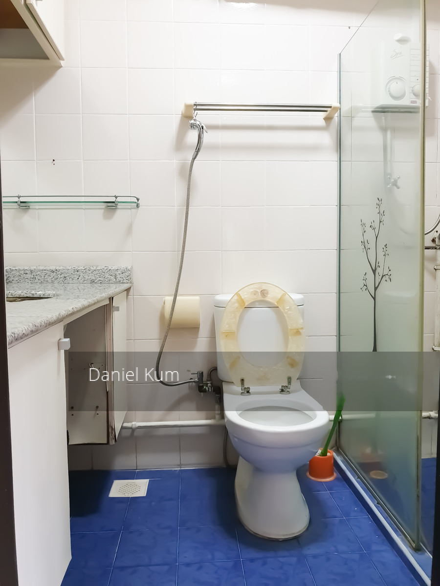 Blk 892A Tampines Avenue 8 (Tampines), HDB Executive #203065641